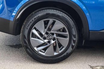 Nissan Qashqai 1.3 DiG-T MH 158 Acenta Premium 5dr Xtronic