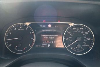 Nissan Qashqai 1.3 DiG-T MH 158 Acenta Premium 5dr Xtronic