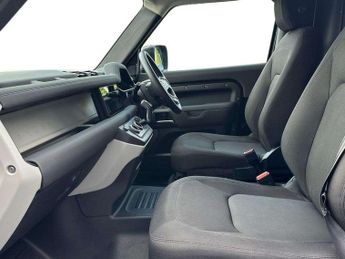Land Rover Defender 3.0 D250 Hard Top Auto
