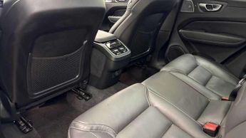 Volvo XC60 2.0 B5P Ultra Dark 5dr AWD Geartronic