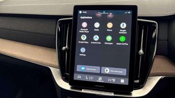 Volvo XC90 2.0 B5P Plus Dark 5dr AWD Geartronic