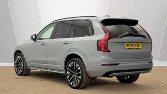 Volvo XC90 2.0 B5P Ultra Dark 5dr AWD Geartronic