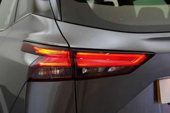 Nissan Qashqai 1.3 DiG-T MH 158 Acenta Premium 5dr Xtronic