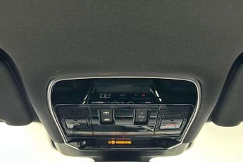 Land Rover Range Rover Sport 3.0 P440e Dynamic SE 5dr Auto