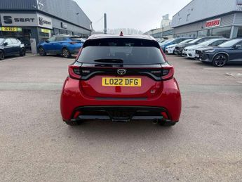 Toyota Yaris 1.5 Hybrid GR Sport 5dr CVT