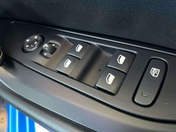 Peugeot 208 1.2 PureTech 100 GT 5dr EAT8