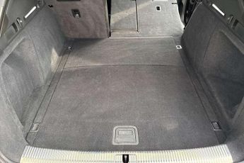 Audi A4 Avant 40 TFSI 204 Black Edition 5dr S Tronic