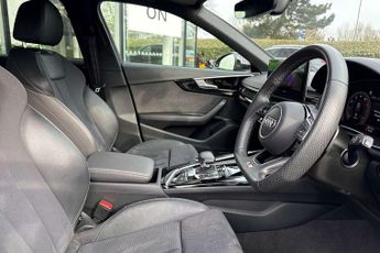 Audi A4 Avant 40 TFSI 204 Black Edition 5dr S Tronic