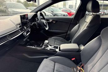 Audi A4 Avant 40 TFSI 204 Black Edition 5dr S Tronic
