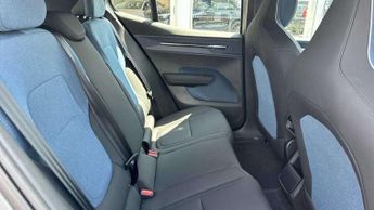 Nissan Qashqai 1.3 DiG-T MH 158 N-Connecta 5dr Xtronic