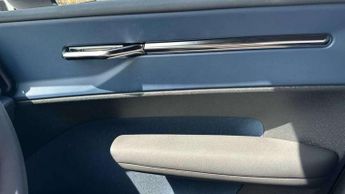 Nissan Qashqai 1.3 DiG-T MH 158 N-Connecta 5dr Xtronic
