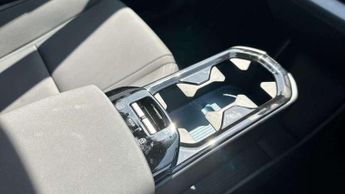 Nissan Qashqai 1.3 DiG-T MH 158 N-Connecta 5dr Xtronic