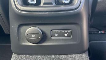 Volvo XC40 Recharge 1.5 T4 Recharge PHEV Plus Dark 5dr Auto