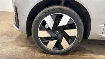 Volvo XC60 2.0 T8 [455] PHEV Ultra Dark 5dr AWD Geartronic