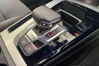 Audi Q5 40 TDI Quattro S Line 5dr S Tronic