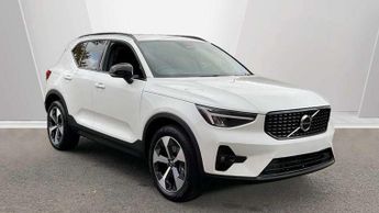Volvo XC40 2.0 B3P Plus Dark 5dr Auto