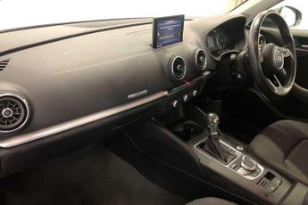 Audi A3 1.0 TFSI SE Technik 5dr S Tronic
