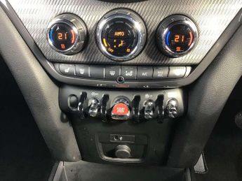MINI Countryman 1.5 Cooper Exclusive 5dr Auto [Comfort Pack]