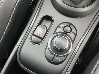 MINI Countryman 1.5 Cooper Exclusive 5dr Auto [Comfort Pack]