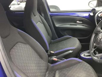 Toyota Aygo X 1.0 VVT-i Edge 5dr Auto