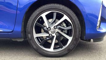 Toyota Yaris 1.5 Hybrid Excel 5dr CVT