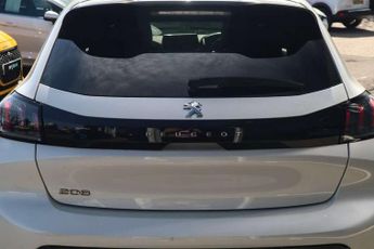 Peugeot 208 1.2 PureTech 100 Allure 5dr EAT8