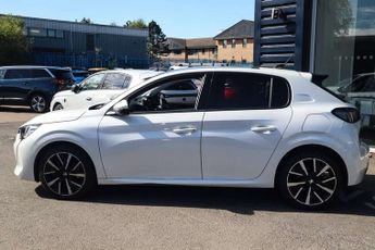 Peugeot 208 1.2 PureTech 100 Allure 5dr EAT8