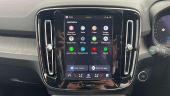 Volvo XC40 2.0 B3P Plus Dark 5dr Auto