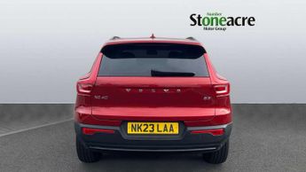Volvo XC40 2.0 B3P Plus Dark 5dr Auto