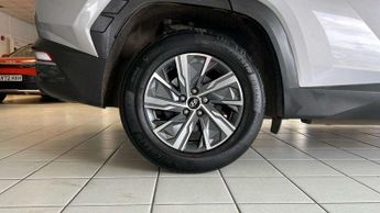 Hyundai Tucson 1.6 TGDi Hybrid 230 SE Connect 5dr 2WD Auto