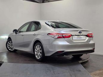 Toyota Camry 2.5 VVT-i Hybrid Design 4dr CVT