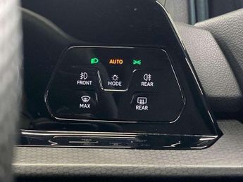 Volkswagen Golf GTE 1.4 TSI GTE 5dr DSG