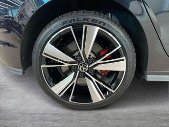 Volkswagen Golf GTE 1.4 TSI GTE 5dr DSG