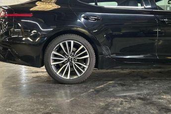 Kia Stinger 2.0 T-GDi GT-Line 5dr Auto