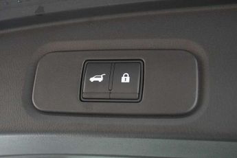 Nissan Qashqai 1.3 DiG-T MH Tekna 5dr