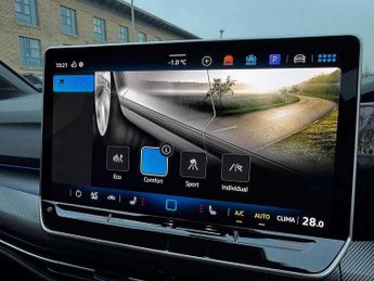 Volkswagen Golf 1.5 eTSI 150 R-Line 5dr DSG