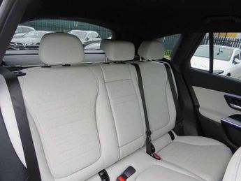 Mercedes-Benz GLC GLC 300e 4Matic AMG Line 5dr 9G-Tronic