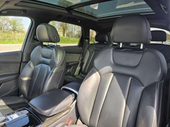 Audi Q7 55 TFSI e Quattro Black Ed 5dr Tiptronic [C+S]