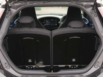 Toyota Aygo X 1.0 VVT-i Edge 5dr Auto