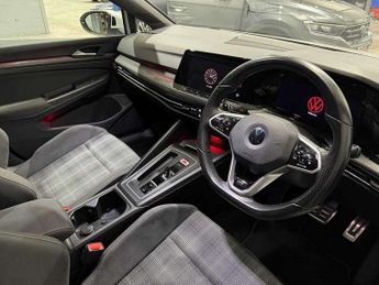 Volkswagen Golf 2.0 TDI 200 GTD 5dr DSG