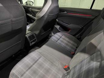 Volkswagen Golf 2.0 TDI 200 GTD 5dr DSG