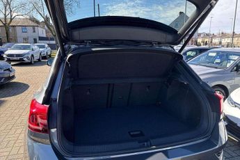 Volkswagen T-Roc 2.0 TDI R-Line 5dr DSG