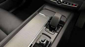 Volvo XC60 2.0 B5P Core 5dr AWD Geartronic