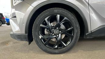 Toyota C-HR 1.8 Hybrid Dynamic 5dr CVT