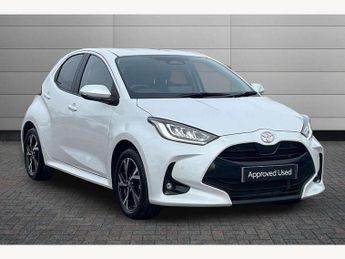 Toyota Yaris 1.5 Hybrid Design 5dr CVT