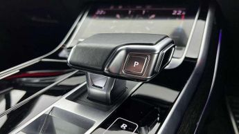 Audi Q7 45 TDI Quattro Black Edition 5dr Tiptronic
