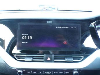 Kia Niro 1.6 GDi Hybrid Connect 5dr DCT