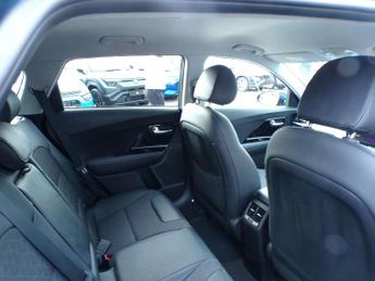 Kia Niro 1.6 GDi Hybrid Connect 5dr DCT