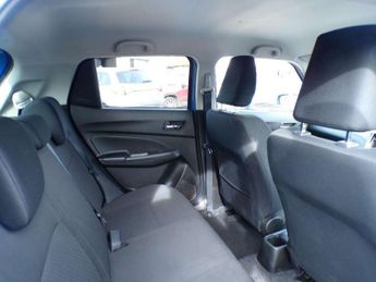 Suzuki Swift 1.2 Dualjet 83 12V Hybrid SZ5 5dr Auto