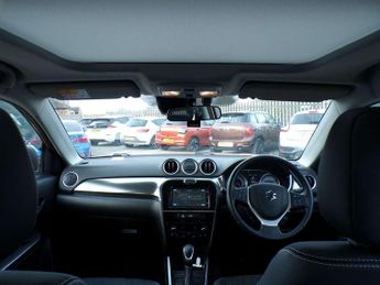Suzuki Vitara 1.5 Hybrid SZ5 5dr AGS